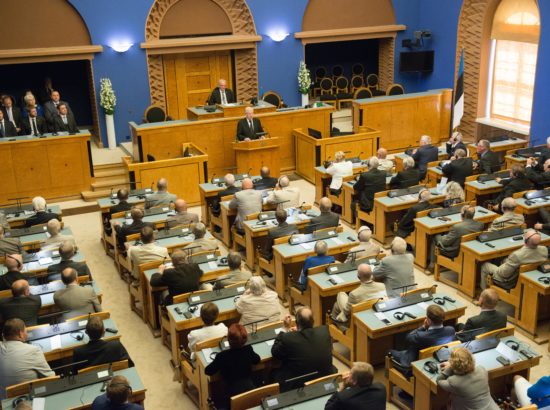 XIII Riigikogu ja 20. Augusti Klubi pidulik ühisistung